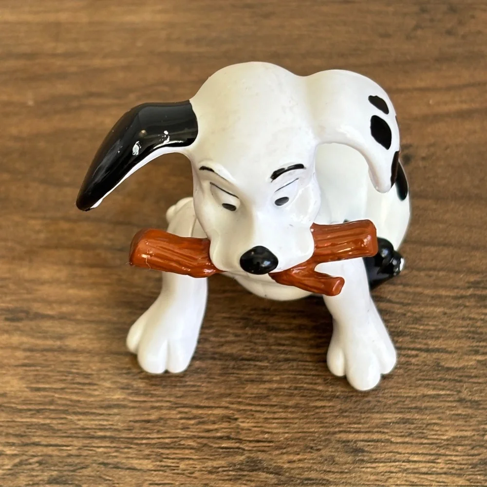 VINTAGE Disney 101 Dalmations Girl Dog Stick Toy Figure Collectible Cake Topper